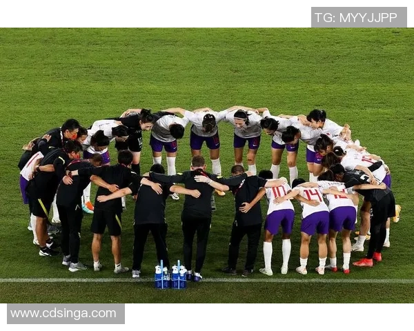 足球明星教会我们团队合作与坚持不懈的重要性与人生启示